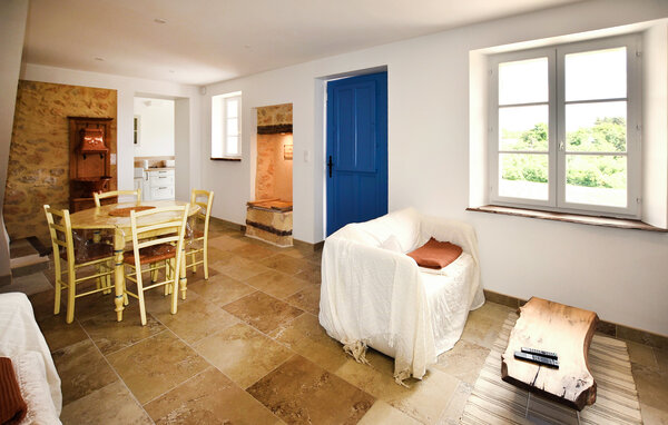 Location de vacances - Saint-Trinit , France - FPP125 304