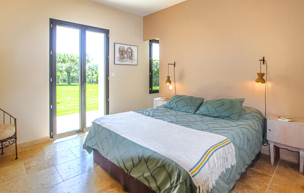 Location de vacances - Pernes les Fontaines , France - FPP126 603
