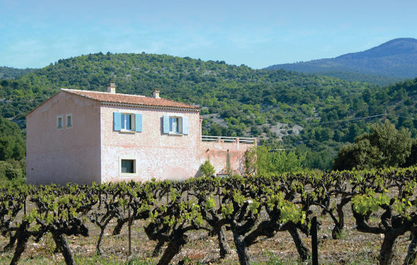 Holiday Home - Bédoin , France in Bédoin | Novasol