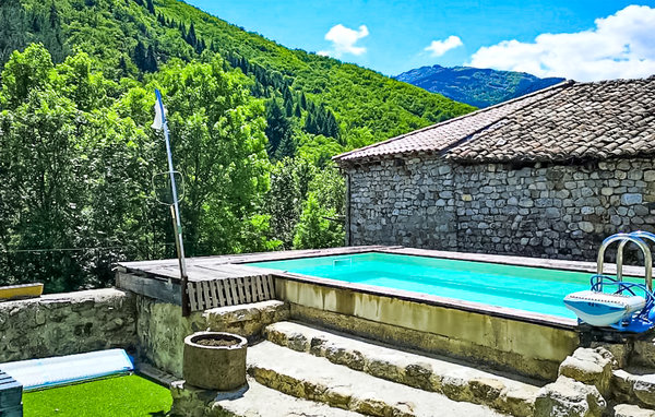 Location de vacances - Barnas , France - FRA216 1