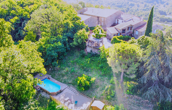 Location de vacances - Aubenas , France - FRA226 81