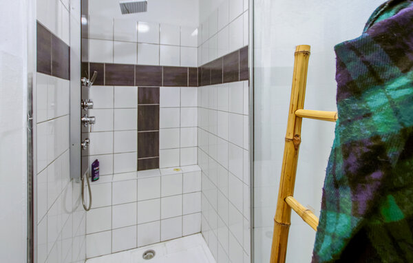 Location de vacances - Aubenas , France - FRA260 701