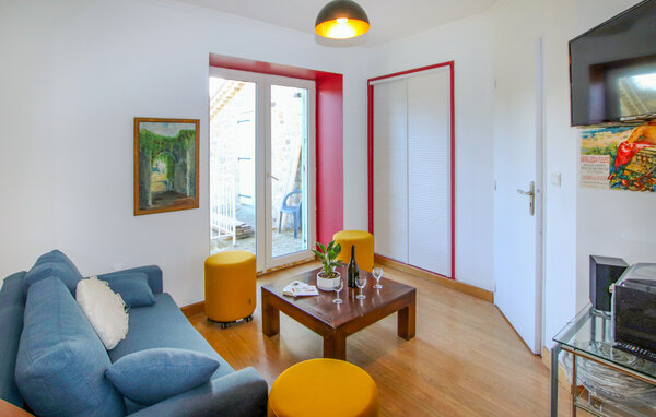 Location de vacances - Aubenas , France - FRA260 3