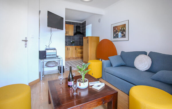 Location de vacances - Aubenas , France - FRA260 4