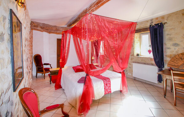 Location de vacances - St Remèze , France - FRA270 604