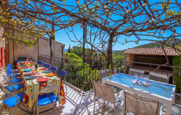 Location de vacances - St Remèze , France - FRA270 104