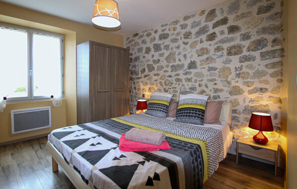 Location de vacances - St Ambroix , France - FRA289 605