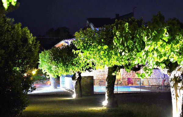 Location de vacances - St Ambroix , France - FRA289 13