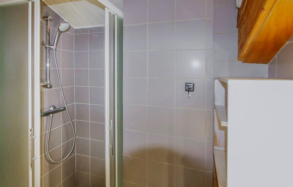 Location de vacances - Le Cheylard , France - FRA292 703