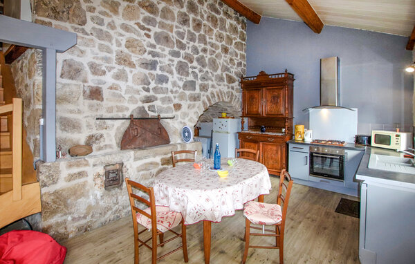 Location de vacances - Le Cheylard , France - FRA292 303