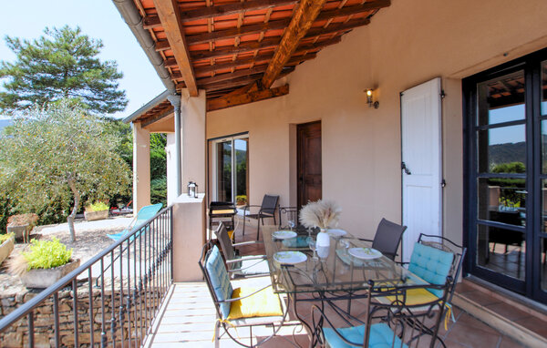Location de vacances - Les Vans , France - FRA297 102