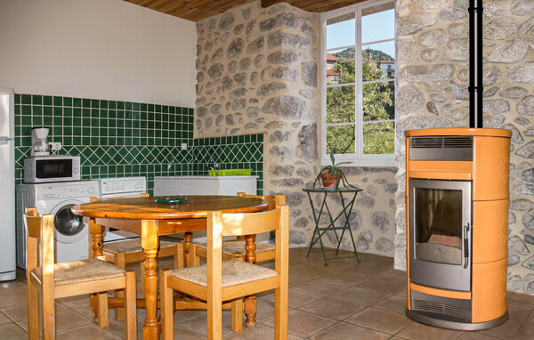 Holiday Home - Jaujac , France - FRA301 401