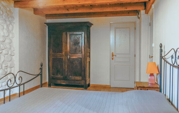 Feriehus - Saint-Germain , Frankrike - FRA304 604