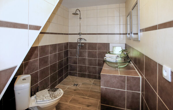 Semesterhus - Pont de Labeaume , Frankrike - FRA305 702