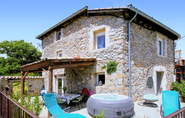 Location de vacances - Pont de Labeaume , France - FRA308 1