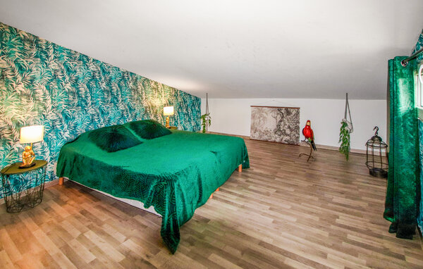 Location de vacances - Pont de Labeaume , France - FRA309 607