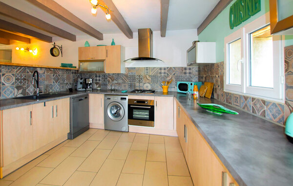 Location de vacances - Pont de Labeaume , France - FRA309 401