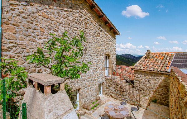 Location de vacances - Pont de Labeaume , France - FRA309 7