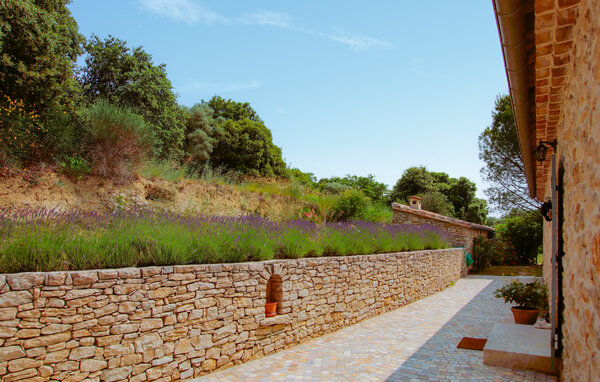 Location de vacances - St Montan , France - FRA310 9