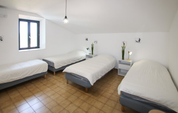 Location de vacances - Ruoms , France - FRA311 605