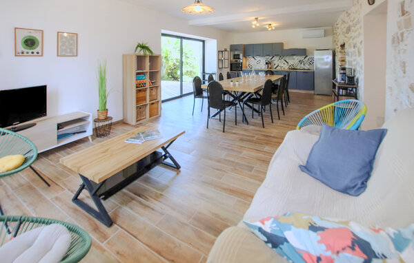 Location de vacances - Ruoms , France - FRA311 301