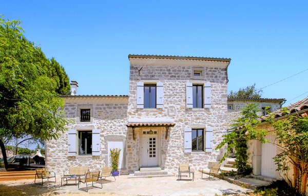 Location de vacances - Ruoms , France - FRA311 1