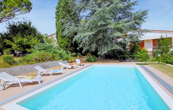 Location de vacances - Vogué , France - FRA313 12