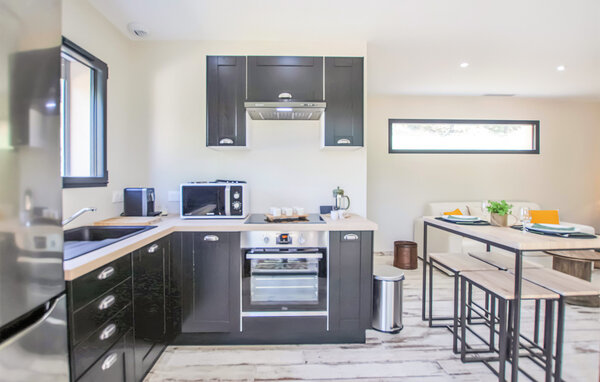Location de vacances - St Montan , France - FRA314 403