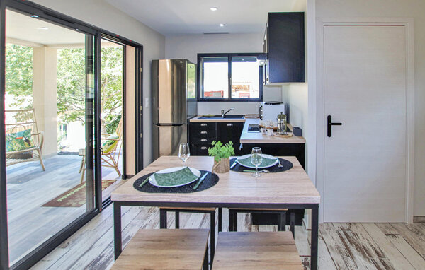 Location de vacances - St Montan , France - FRA314 404