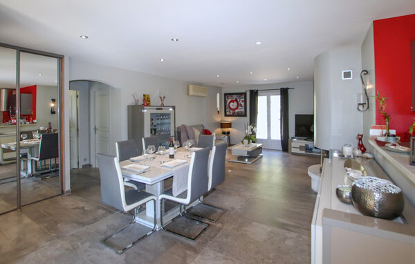 Location de vacances - St Montan , France - FRA314 6