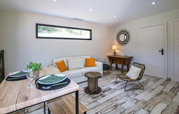 Location de vacances - St Montan , France - FRA314 305