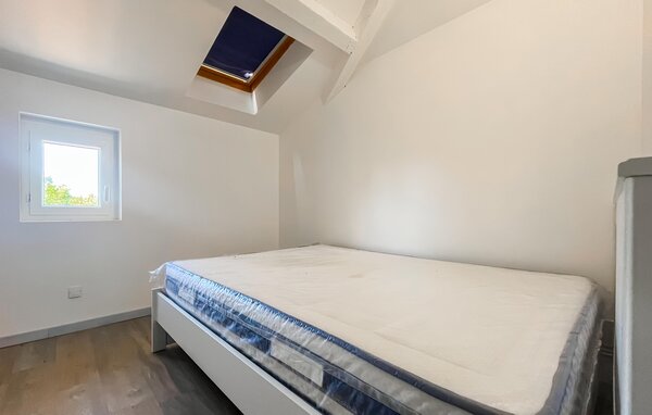 Location de vacances - Lavilledieu , France - FRA318 605