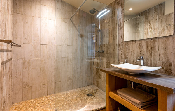 Feriehus - Antraigues , Frankrike - FRA319 703