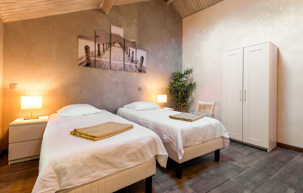 Feriehus - Antraigues , Frankrike - FRA319 608