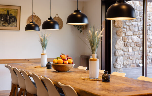 Feriehus - Antraigues , Frankrike - FRA319 405