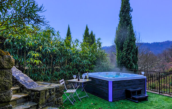 Semesterhus - Antraigues , Frankrike - FRA319 17