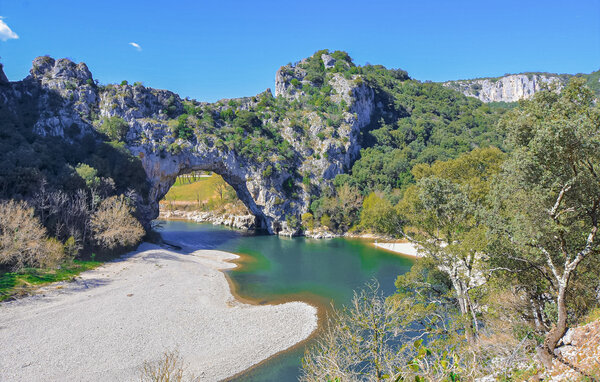 Semesterhus - Lalevade-d'Ardèche , Frankrike - FRA322 902
