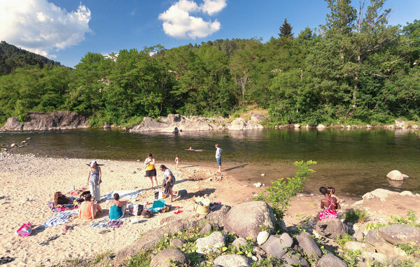 Semesterhus - Lalevade-d'Ardèche , Frankrike - FRA322 904
