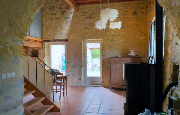 Location de vacances - St Remèze , France - FRA325 301