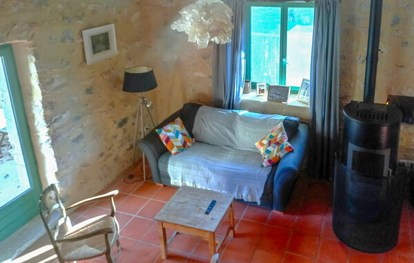 Location de vacances - St Remèze , France - FRA325 304