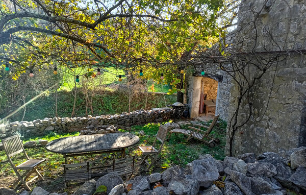 Location de vacances - St Remèze , France - FRA325 104