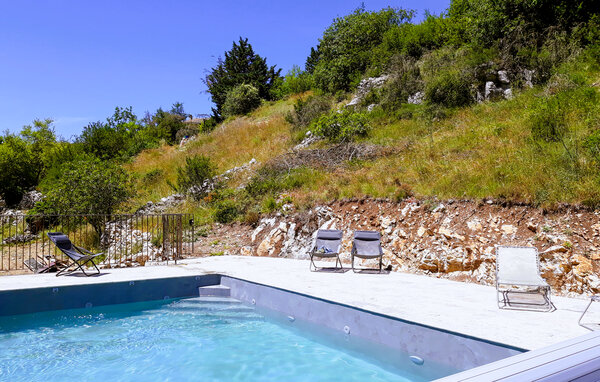 Location de vacances - St Remèze , France - FRA325 11