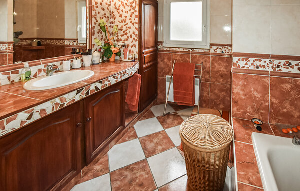 Location de vacances - Vallon-Pont-d'Arc , France - FRA327 701