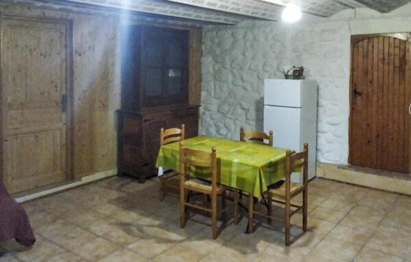 Semesterhus - Saint-Germain , Frankrike - FRA328 304