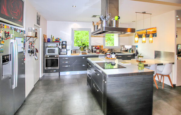 Holiday Home - St Fortunat Sur Eyrieux , France - FRA332 401