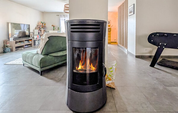 Semesterhus - St Fortunat Sur Eyrieux , Frankrike - FRA332 301