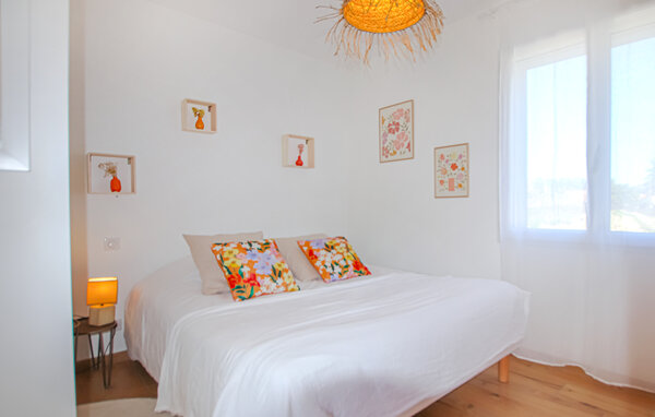 Semesterhus - Aubenas , Frankrike - FRA335 601