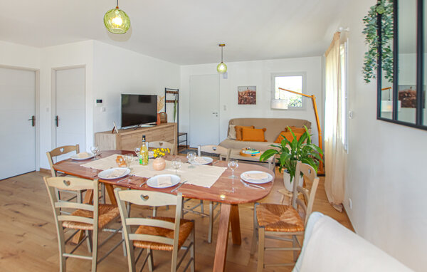 Semesterhus - Aubenas , Frankrike - FRA335 301