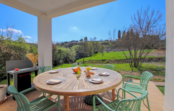 Semesterhus - Aubenas , Frankrike - FRA335 103