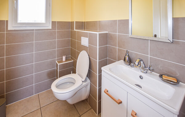 Semesterhus - Saint-Remèze , Frankrike - FRA343 702
